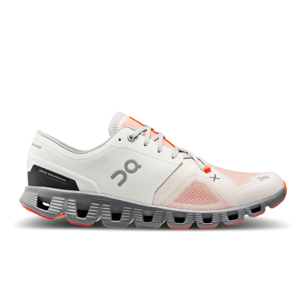 Small PNG-60.98254-cloud_x_3-ss23-ivory_alloy-m-g1